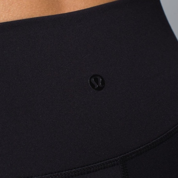 Lululemon High Times Crop *Tech Mesh - Picture 3 of 6